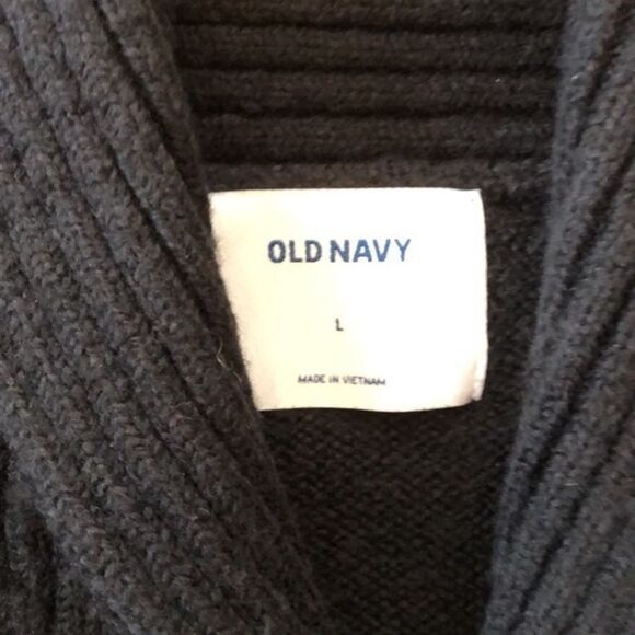 Old Navy Cowell neck sweater, new with tags, size large. - Picture 3 of 8